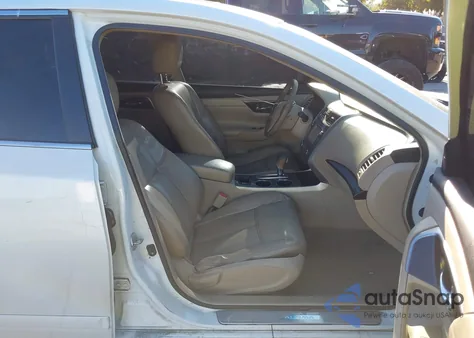 2013 Nissan Altima 2.5 from USA, damaged, VIN 1N4AL3AP8DC154961